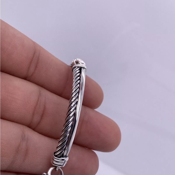 David Yurman Sterling Silver 925 White Diamond Crossover Bracelet Size Medium - Picture 3 of 7